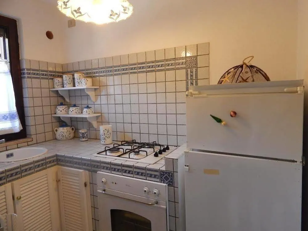 Affittasardegna - Janna Apartments Stintino